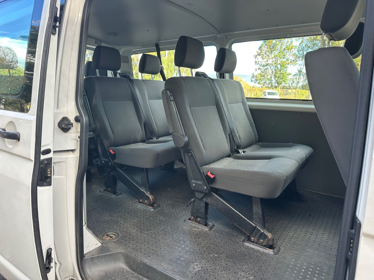 Volkswagen T5 Kombi - Mikrobuss: pilt 4 Volkswagen T5 Kombi - Mikrobuss: pilt 4