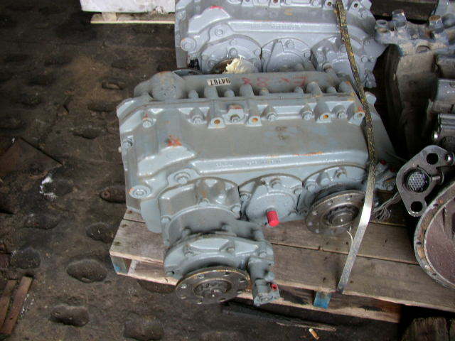 MAN G 801 F90 4X4 6X6 8X8 - Jõuülekanne - Veoauto: pilt 1 MAN G 801 F90 4X4 6X6 8X8 - Jõuülekanne - Veoauto: pilt 1