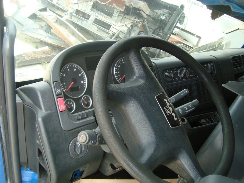 MAN TGL 8.180 10.250 12.240 12.250 12.280 - Kabiin: pilt 5 MAN TGL 8.180 10.250 12.240 12.250 12.280 - Kabiin: pilt 5