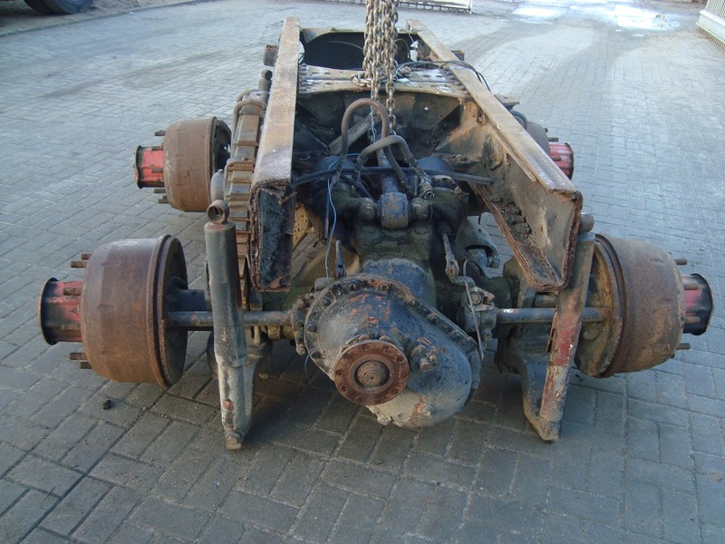 MERCEDES BENZ 6X4 6X6 8X4 8X8 - Telg ja varuosad: pilt 2 MERCEDES BENZ 6X4 6X6 8X4 8X8 - Telg ja varuosad: pilt 2